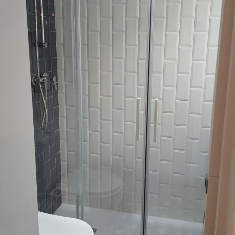 Baleares 1 - Two-Bedroom Apartment - 7