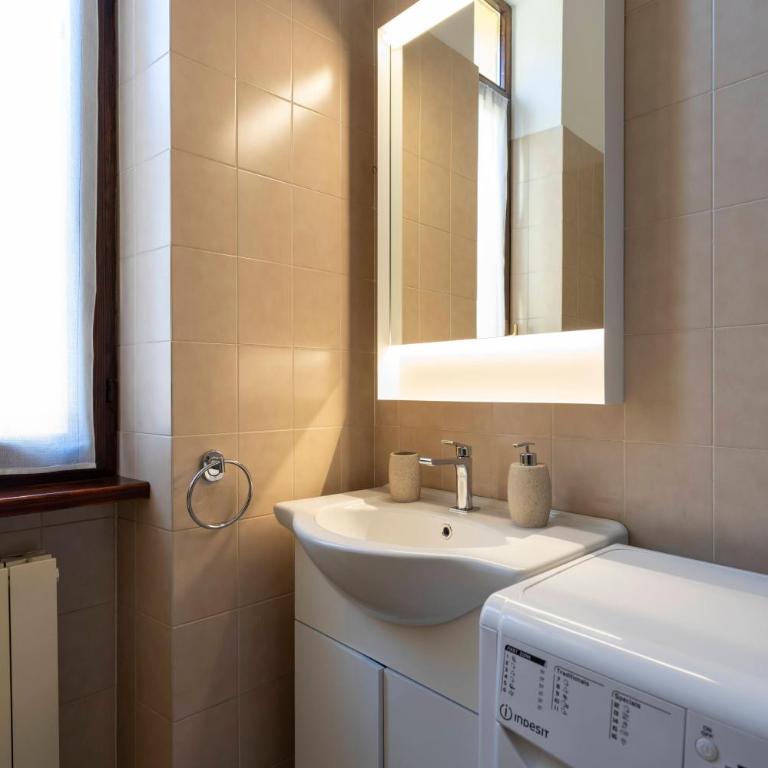 Arona Elite Suite - SELF CHECK-IN Wifi - Appartamento Superior con 1 Camera da Letto e Balcone - 21