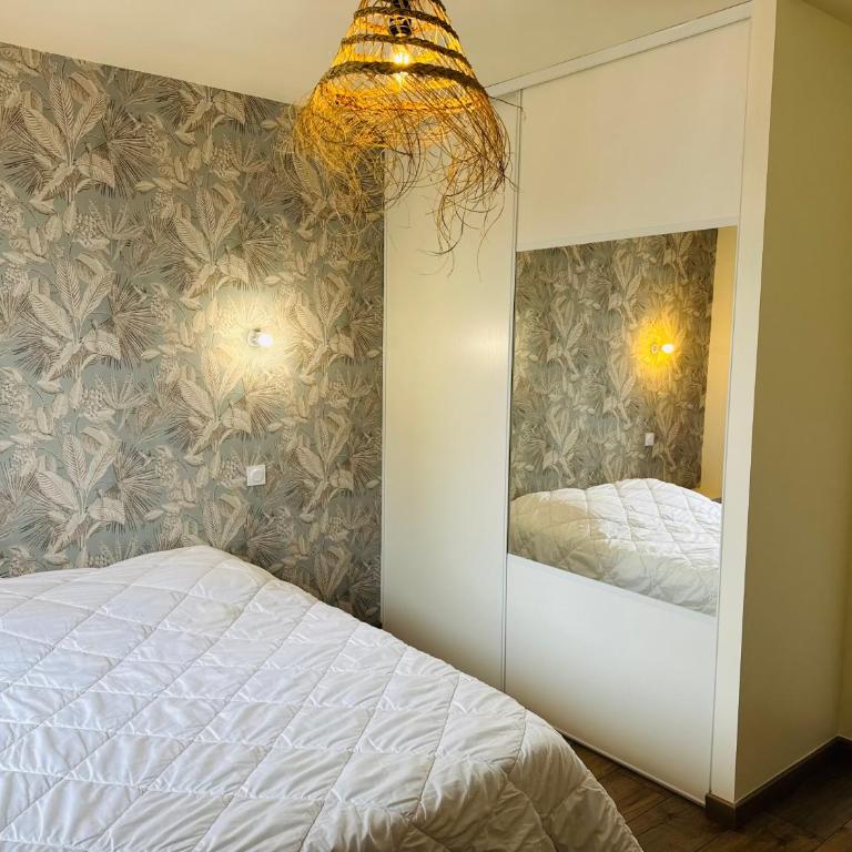 Confortable maison rénovée, jardin clos, 1km plage - Maison 4 Chambres - 23