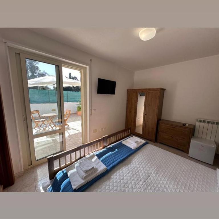 Andromeda Rooms - Camera Matrimoniale con Bagno Privato - 3