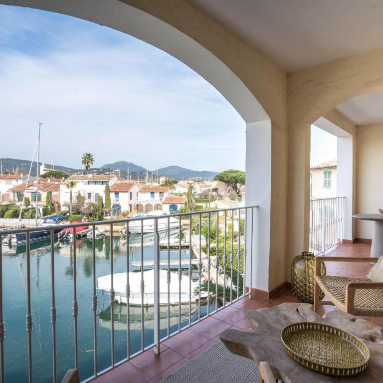 AV Experiences - Appartement Port Grimaud - Two-Bedroom Apartment - 18