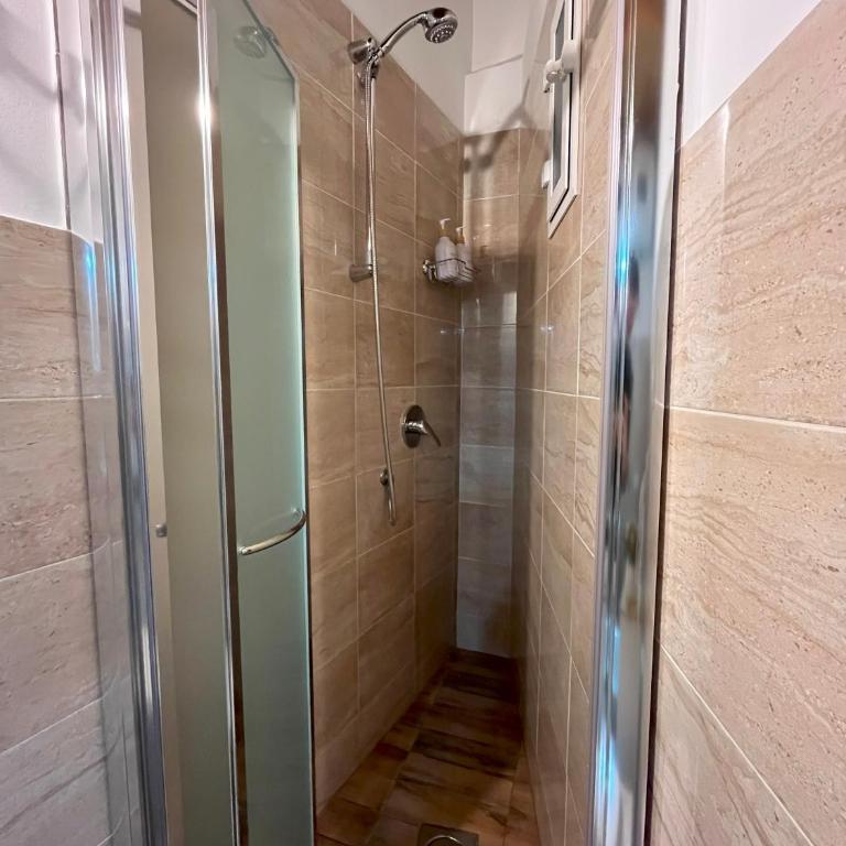Alberto's Place - Appartamento con 1 Camera da Letto - 16