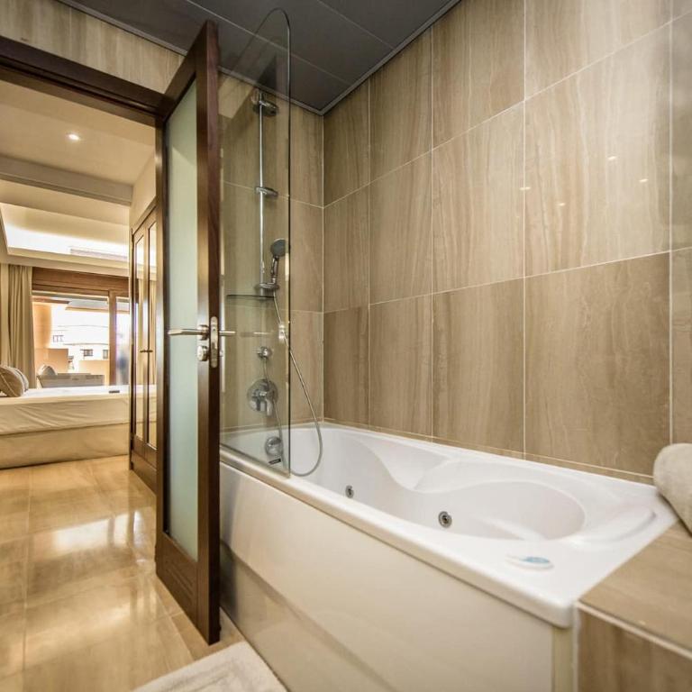 Seaview Elegance apartment - Estepona - Apartamento de 2 dormitorios - 3