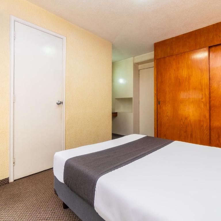 Capital O Hotel Suites Marne, Mexico City - Standard Triple - 3