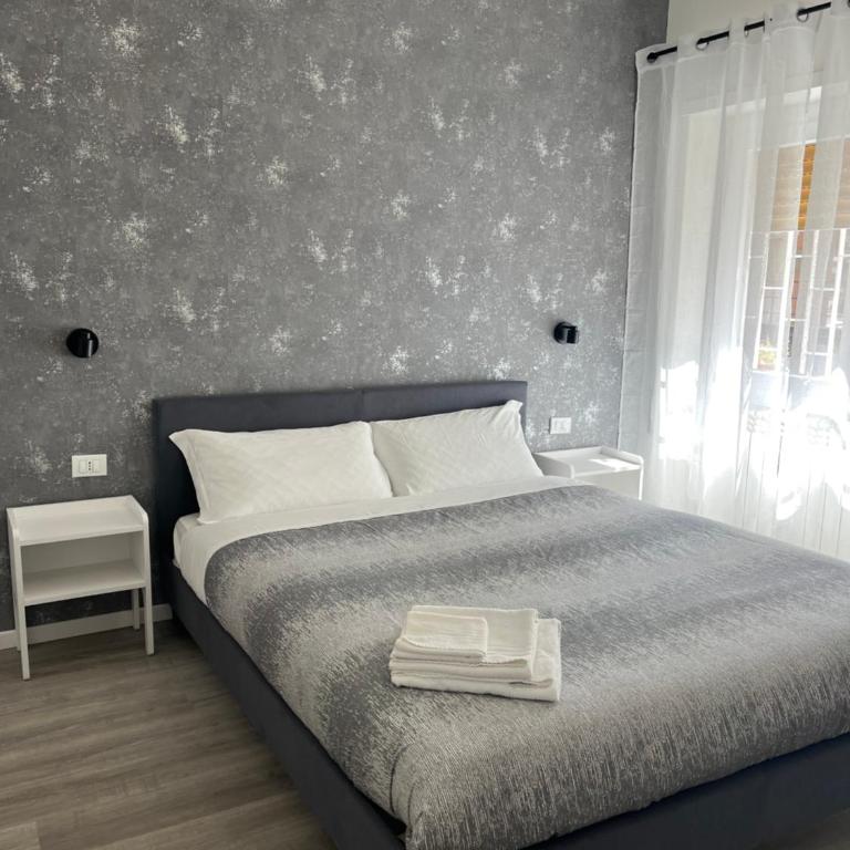 Tiburtina Urban Rooms - Camera Matrimoniale con Bagno Privato - 2