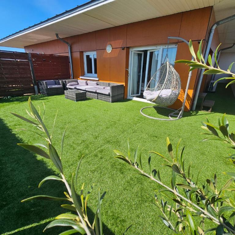 Stylish rooftop avec terrasse à 2pas de Disney Paris - Apartment mit 2 Schlafzimmern - 23