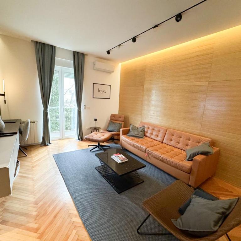 Family Apartment BOREAS Trieste - Appartamento con 1 Camera da Letto - 1