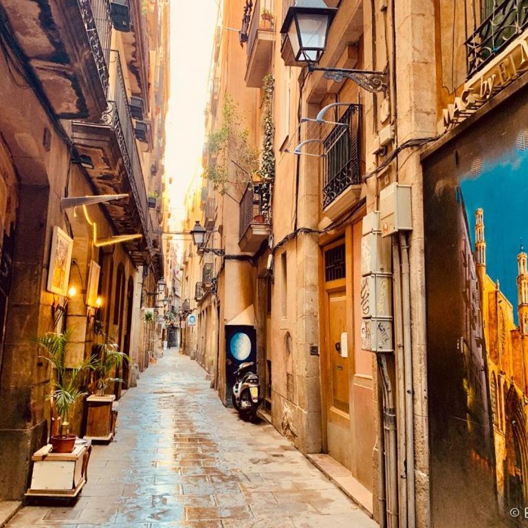 Room not shared center liceu ramblas plaza Cataluña - One-Bedroom Apartment - 26