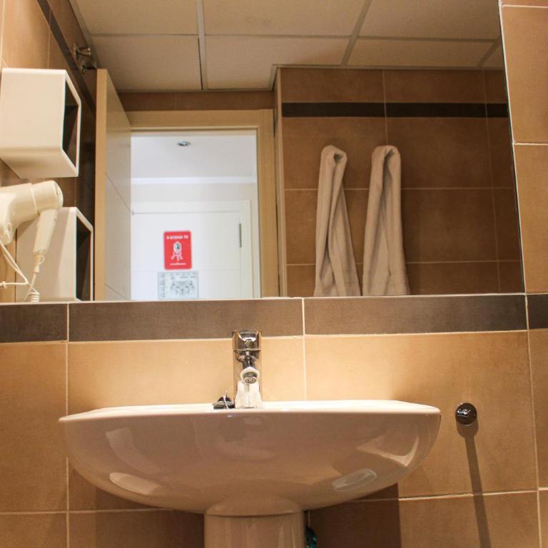 Apartamentos Esmeralda Suites Unitursa - One-Bedroom Apartment Silver - 6