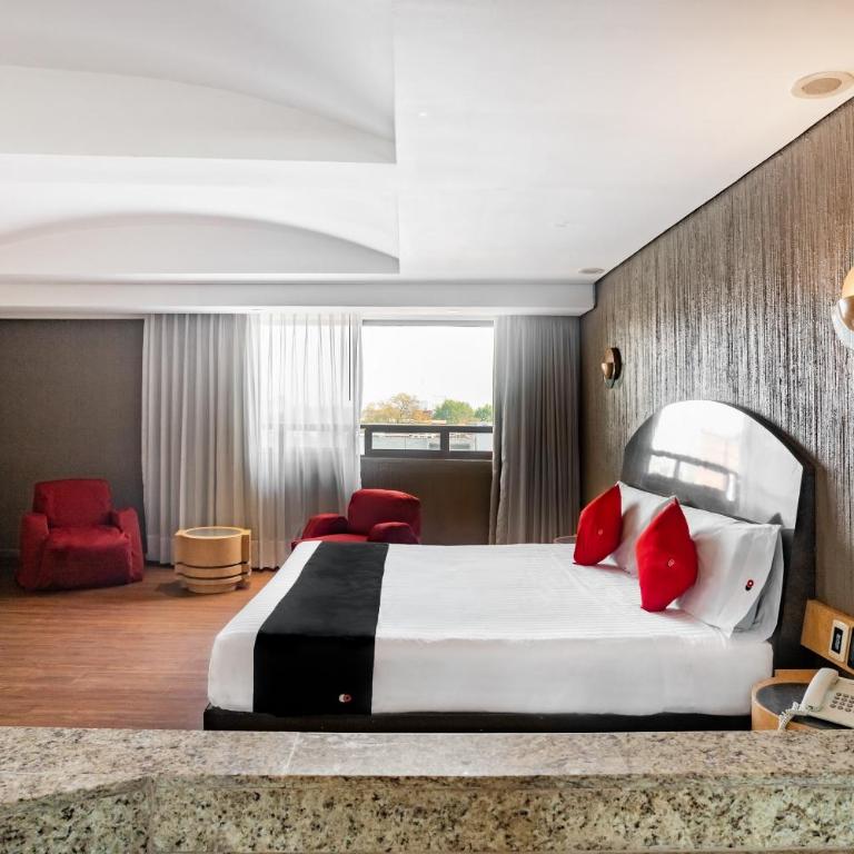 Capital O Andrade, Mexico City - Deluxe with Jacuzzi - 3