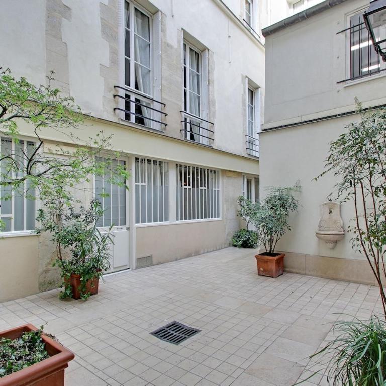2 appartements en 1 - Superbe logement près du Louvre l 12P - Appartement - 18