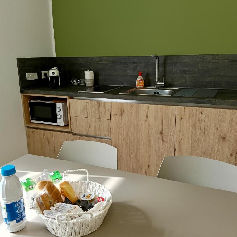 Coste Ponente Appartamenti Turistici - Double Room with Garden View - 9