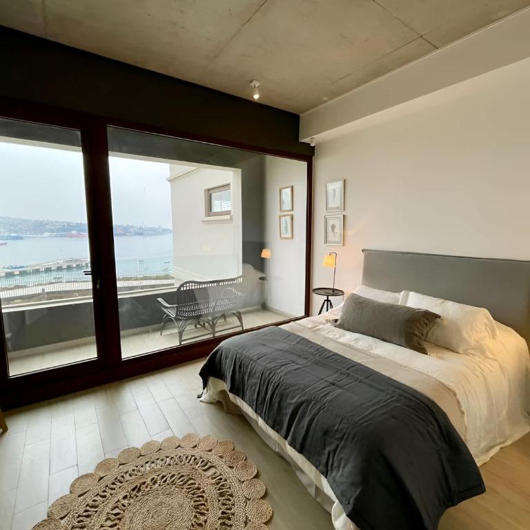 HOM I Duplex en Mejor Vista de Valparaiso y Parking - Apartamento - 1
