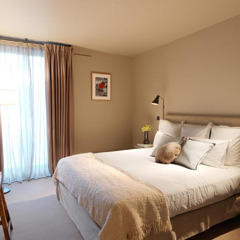 Hotel de Pourtales - Deluxe Suite - 1