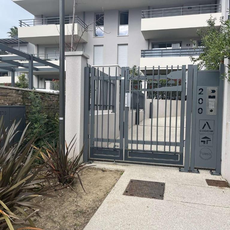 Charmant T2 centre Lavandou avec climatisation et parking privé - FR-1-308-187 - Appartement - 4