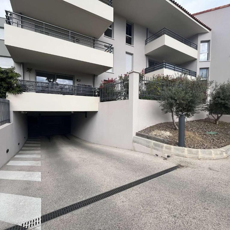 Charmant T2 centre Lavandou avec climatisation et parking privé - FR-1-308-187 - Appartement - 6
