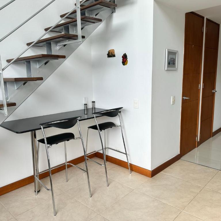 Amoblados Medellin Poblado - Apartamento con vistas a las montañas - 9