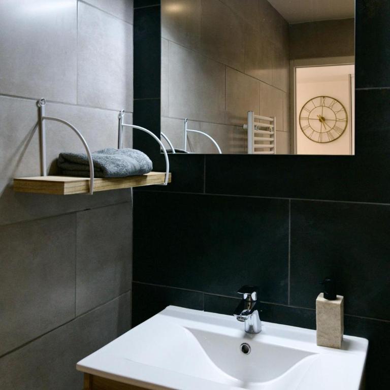 Saint-Étienne Bellevue Confort 1 - One-Bedroom Apartment - 7