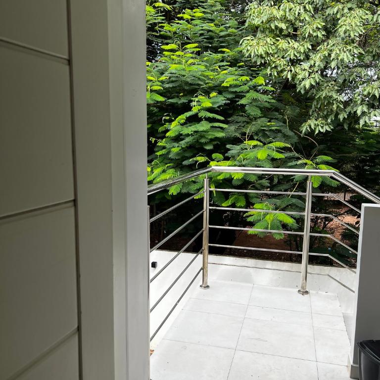 Apartamento aconchegante com estacionamento privado - Family Suite with Balcony - 16