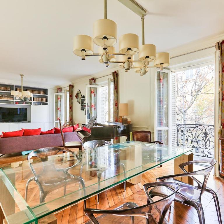 Appartement 140m2 proche des Champs Elysées - Apartamento de 3 dormitorios - 4