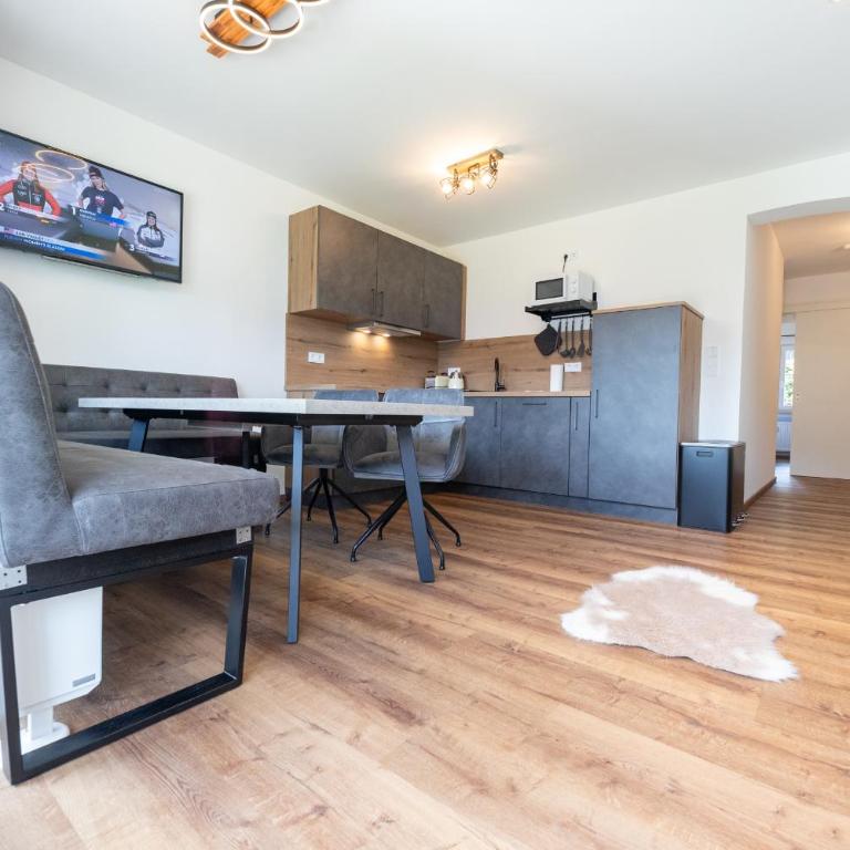 Haus Sunnawind Dreh - Apartamento con vistas a las montañas - 12