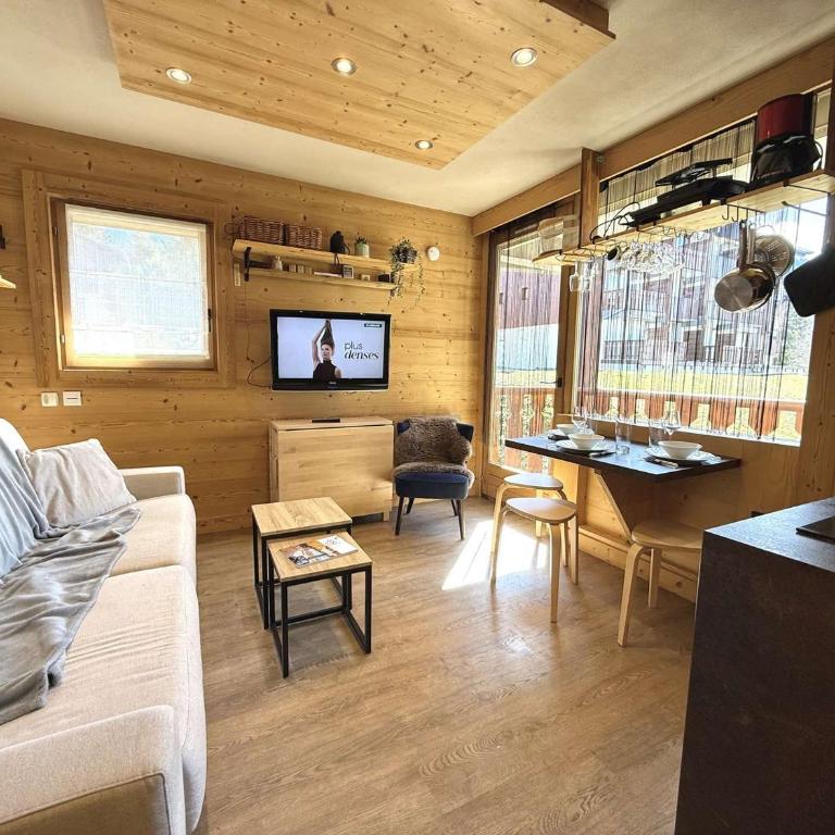 Charmant studio à 300m des pistes et commerces du Cernix - balcon, parking, casier à skis - Appartamento con 1 Camera da Letto - 4