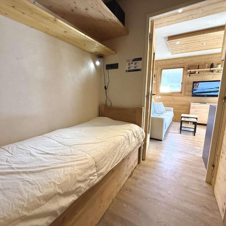 Charmant studio à 300m des pistes et commerces du Cernix - balcon, parking, casier à skis - Appartamento con 1 Camera da Letto - 10