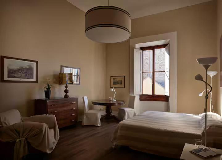 Apartment Dante - Three-Bedroom Apartment - 10