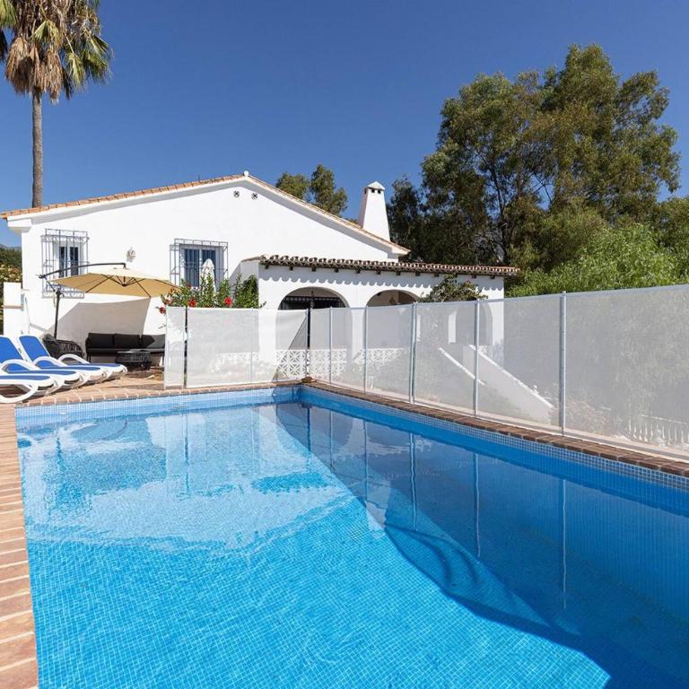 089 Traditional Andalusian 3 Bed Villa with Private Pool - Villa - 2