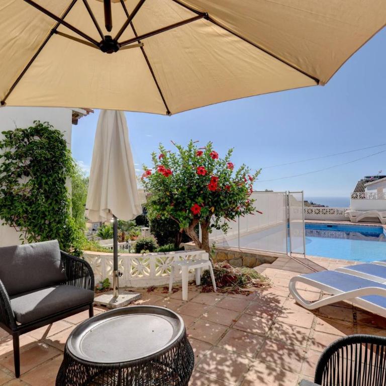 089 Traditional Andalusian 3 Bed Villa with Private Pool - Villa - 34