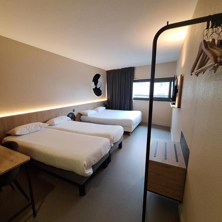 B&B HOTEL La Rochelle Centre Les Minimes - Chambre Quadruple Standard - 6