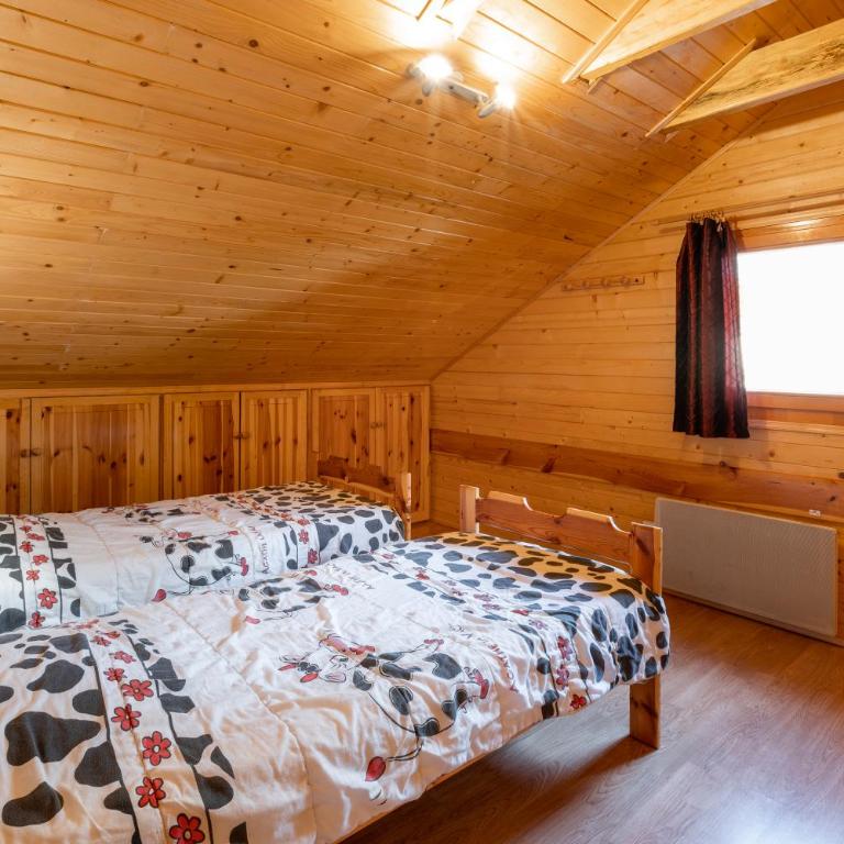 CHALET LUXE, 8-10 Pers, Parking, Sauna, Wifi, Netflix, Recommandé par locataires - Chalet - 20
