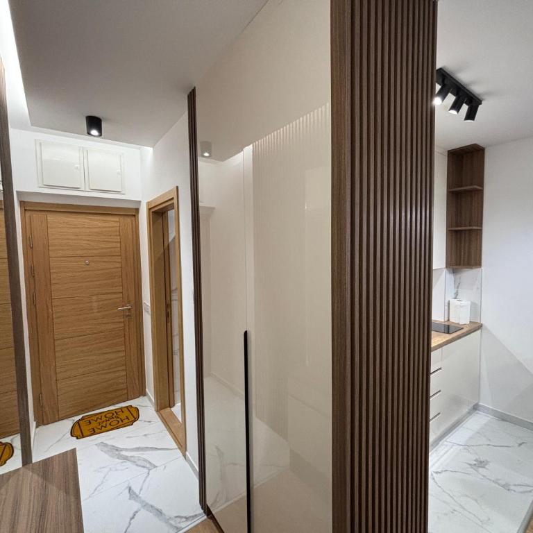 Mount Inn Royal - Studio Apartman s Balkonom - 8