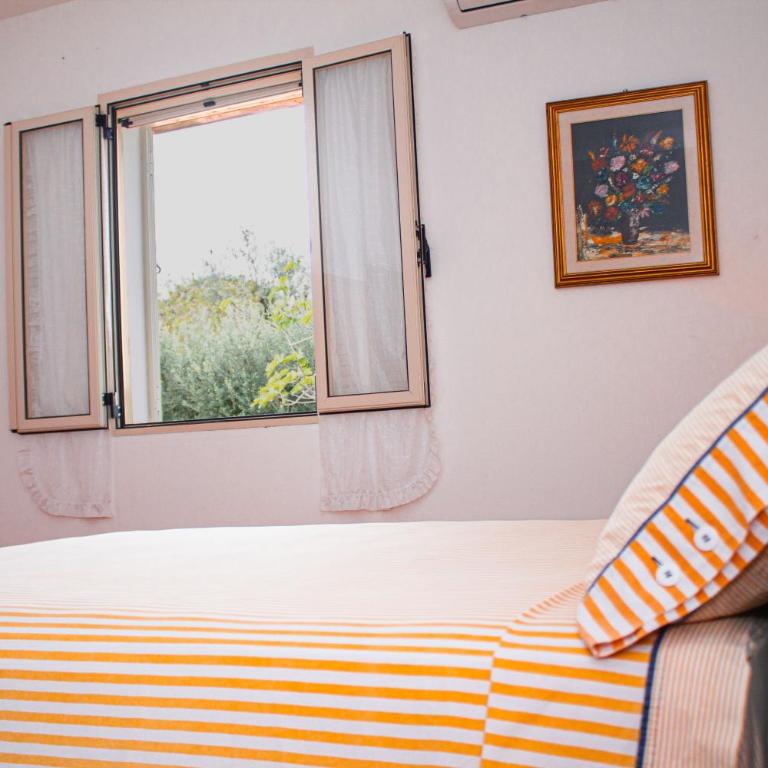 Villa Mimosa ad Alghero a 2km dalla spiaggia per 6 persone - Villa con 3 Camere da Letto - 31