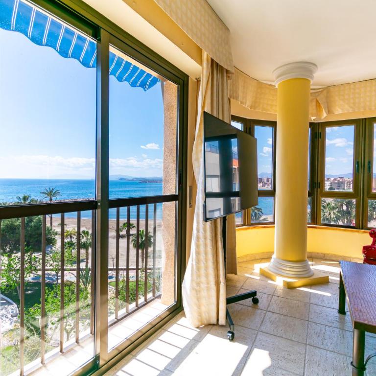 Oasis Frente al Mar, Céntrico y con Parking - By Aloha Palma - Apartamento de 2 dormitorios con balcón y vistas al mar - 12
