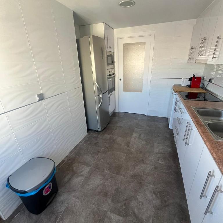Apartamento en Playa de Gandia - Sólo para Familias - Apartamento de 3 dormitorios y vistas al mar - 9