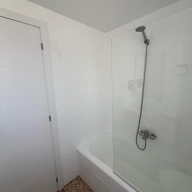 Apartamento en Playa de Gandia - Sólo para Familias - Apartamento de 3 dormitorios y vistas al mar - 21