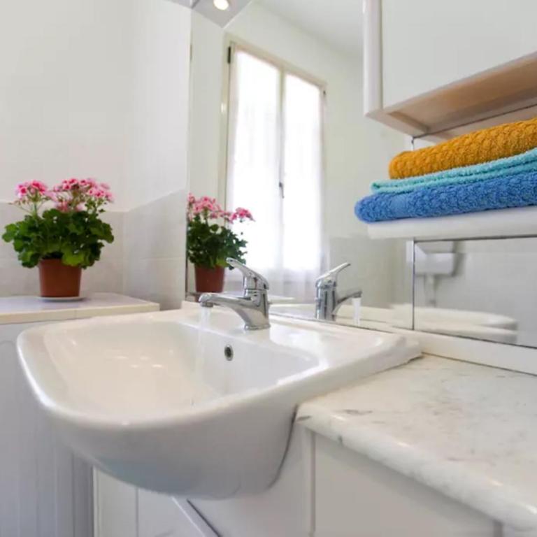 Villa Mimosa ad Alghero a 2km dalla spiaggia per 6 persone - Villa con 3 Camere da Letto - 43