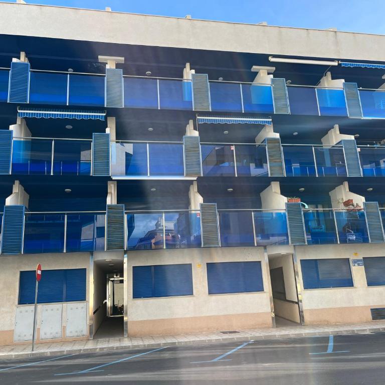 Céntrico Ático Duplex Piscina 3 dormitorios - Julio y agosto entradas y salidas en SABADO - Apartamento de 3 dormitorios - 48