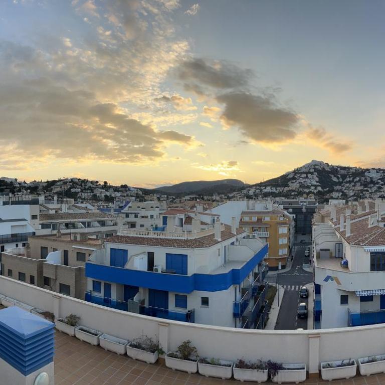 Céntrico Ático Duplex Piscina 3 dormitorios - Julio y agosto entradas y salidas en SABADO - Apartamento de 3 dormitorios - 54