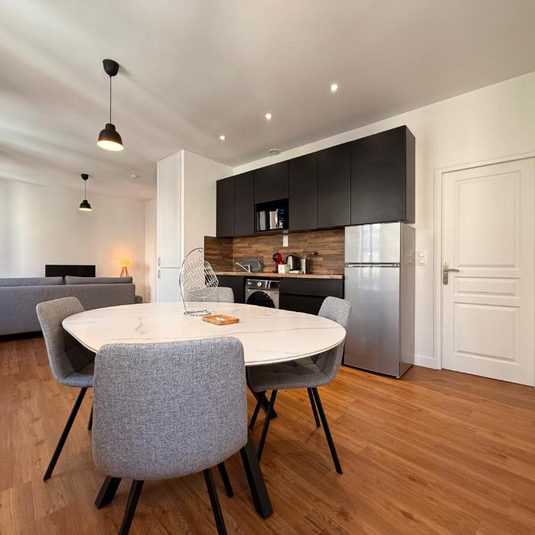Le Moderniste Proche des Halles et Cathédrale - Apartamento de 1 dormitorio con vistas a la ciudad - 5