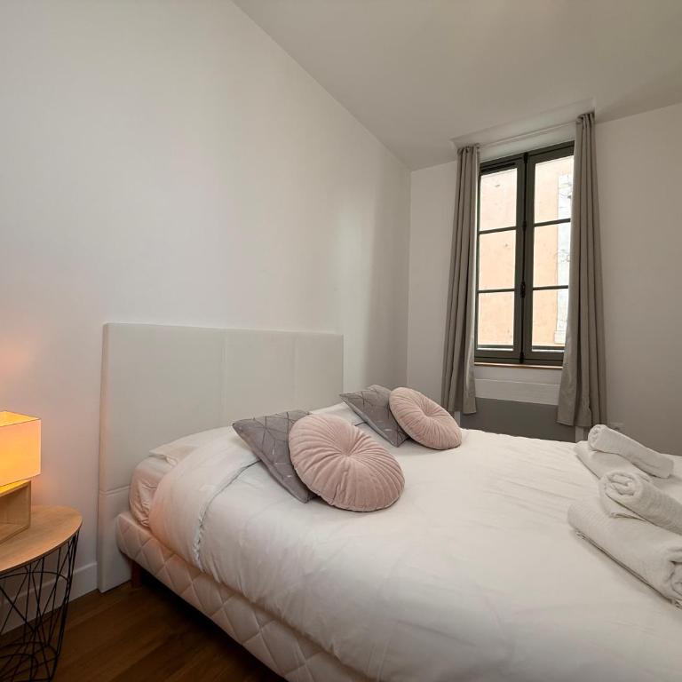 Le Moderniste Proche des Halles et Cathédrale - Apartamento de 1 dormitorio con vistas a la ciudad - 13