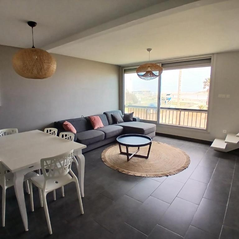 Duplex 6 personnes Pleine vue mer 10 m de la plage Wifi - CYRIDA - Appartement 3 Chambres - 42
