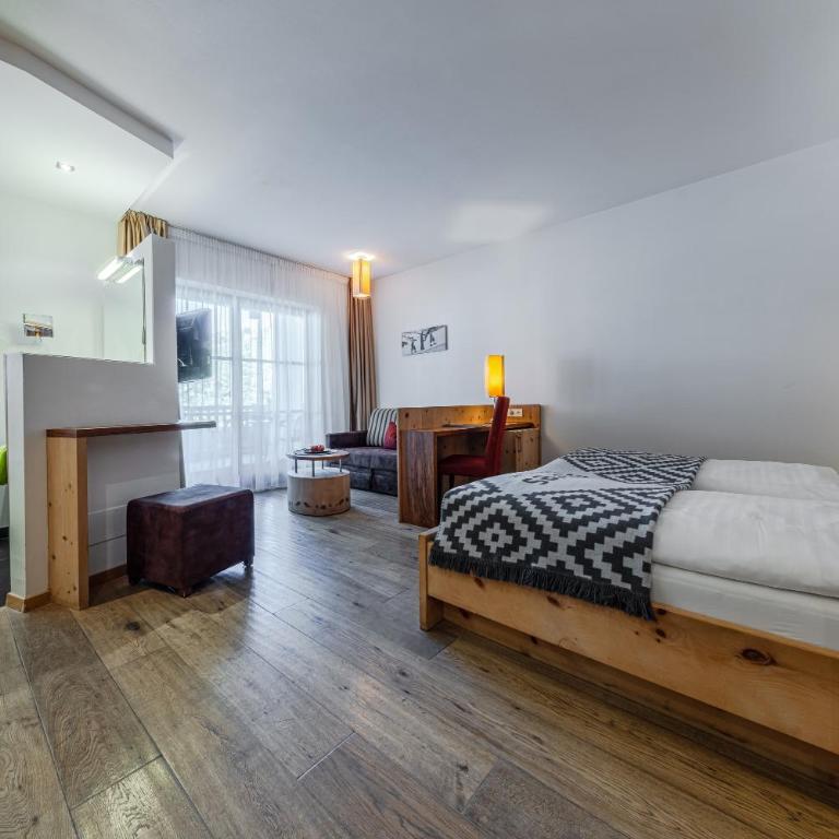 Hotel Stoeres - Stores Active wellbeing - Camera Deluxe Matrimoniale/Doppia con Letti Singoli - 7