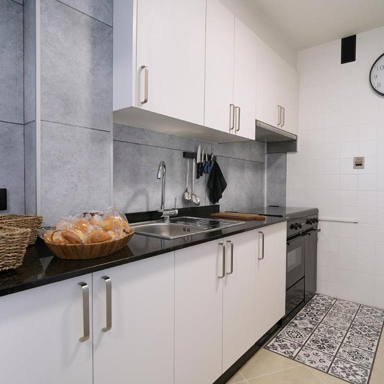 Precioso apartamento en el centro de Sanxenxo - Apartamento de 3 dormitorios - 23