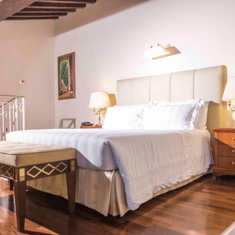 Golden Tower Hotel & Spa - Junior Suite - Split Level - 3