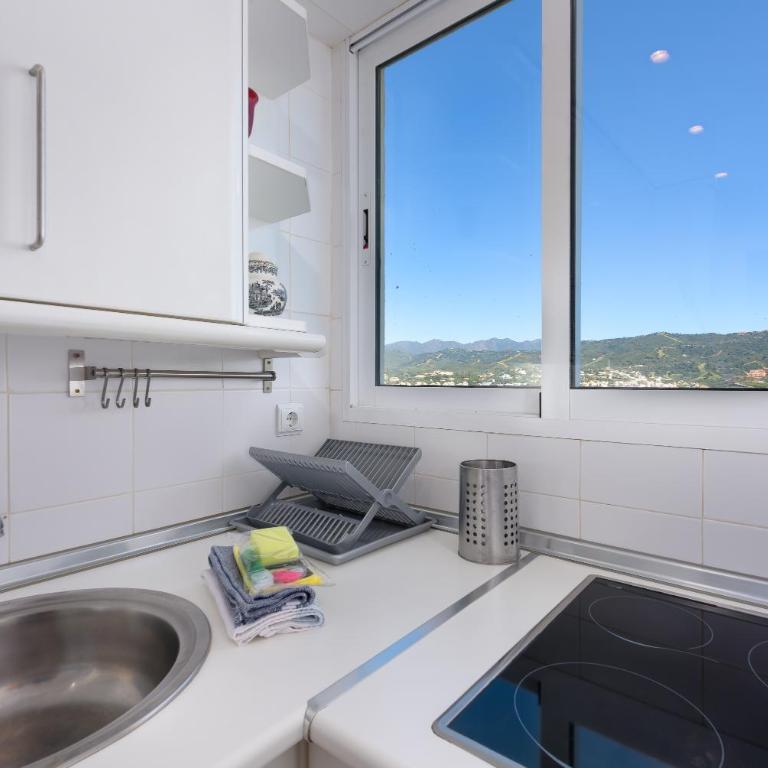 Wonderful apartment in Marbella Enjoy the fantastic views - Apartamento Estudio con vistas al mar - 11