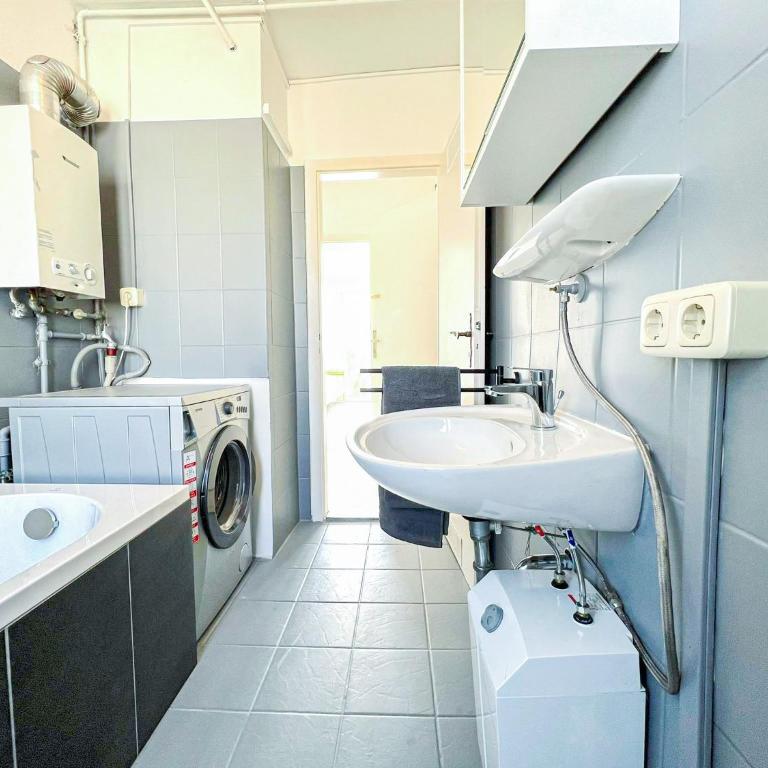 Monteurswohnungen in Augsburg und Umgebung - Two-Bedroom Apartment - 9