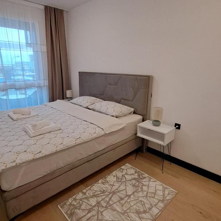 Avenija Luxury Apartment - One-Bedroom Apartment - 13