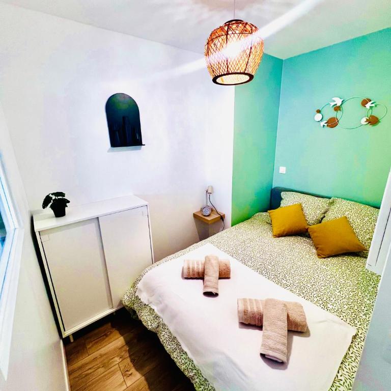 Beautiful apartment near Stade de France and Paris - One-Bedroom Apartment - 3